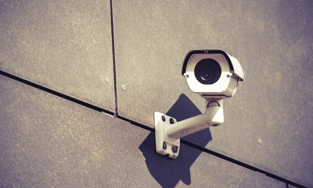 Power faults stop bus gate cameras